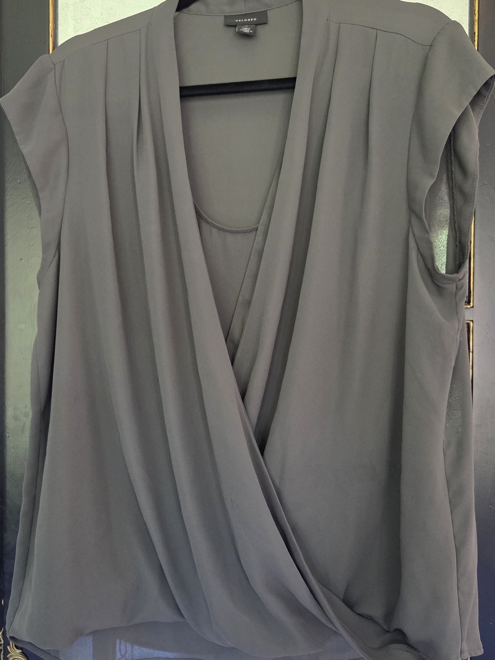 Halogen Women's Blouse in Charcoal Gray